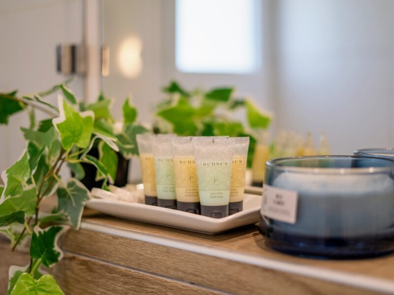 אביזרי מקלחת במלון