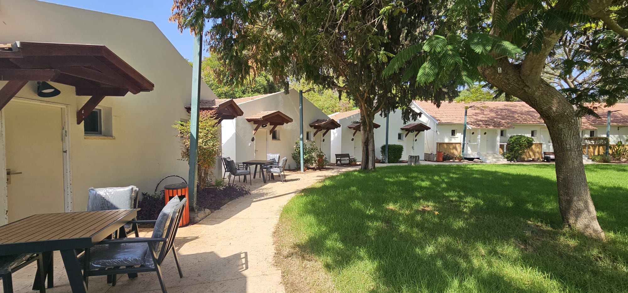 לינה בקיבוצים