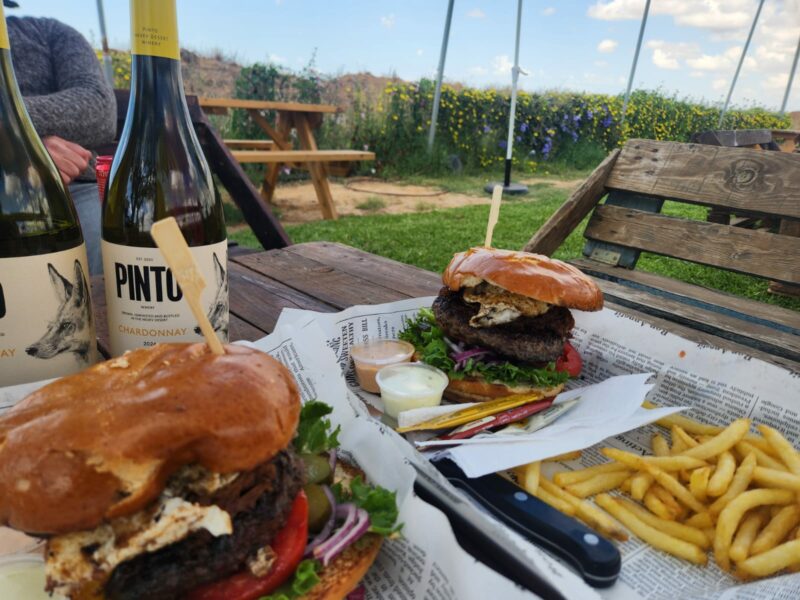 Dubkin Farm Meat-Bar Food Truck Dubkin Farm Meat-Bar Food Truck