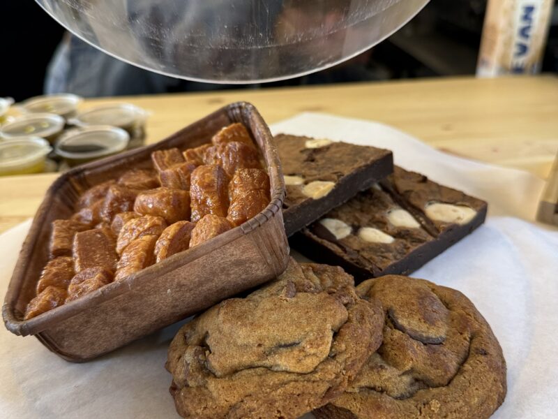 עוגות ועוגיות