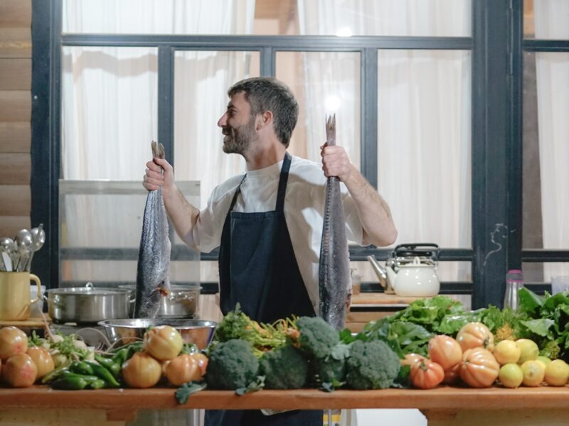 יולי – מטבח עונתי מהשדה