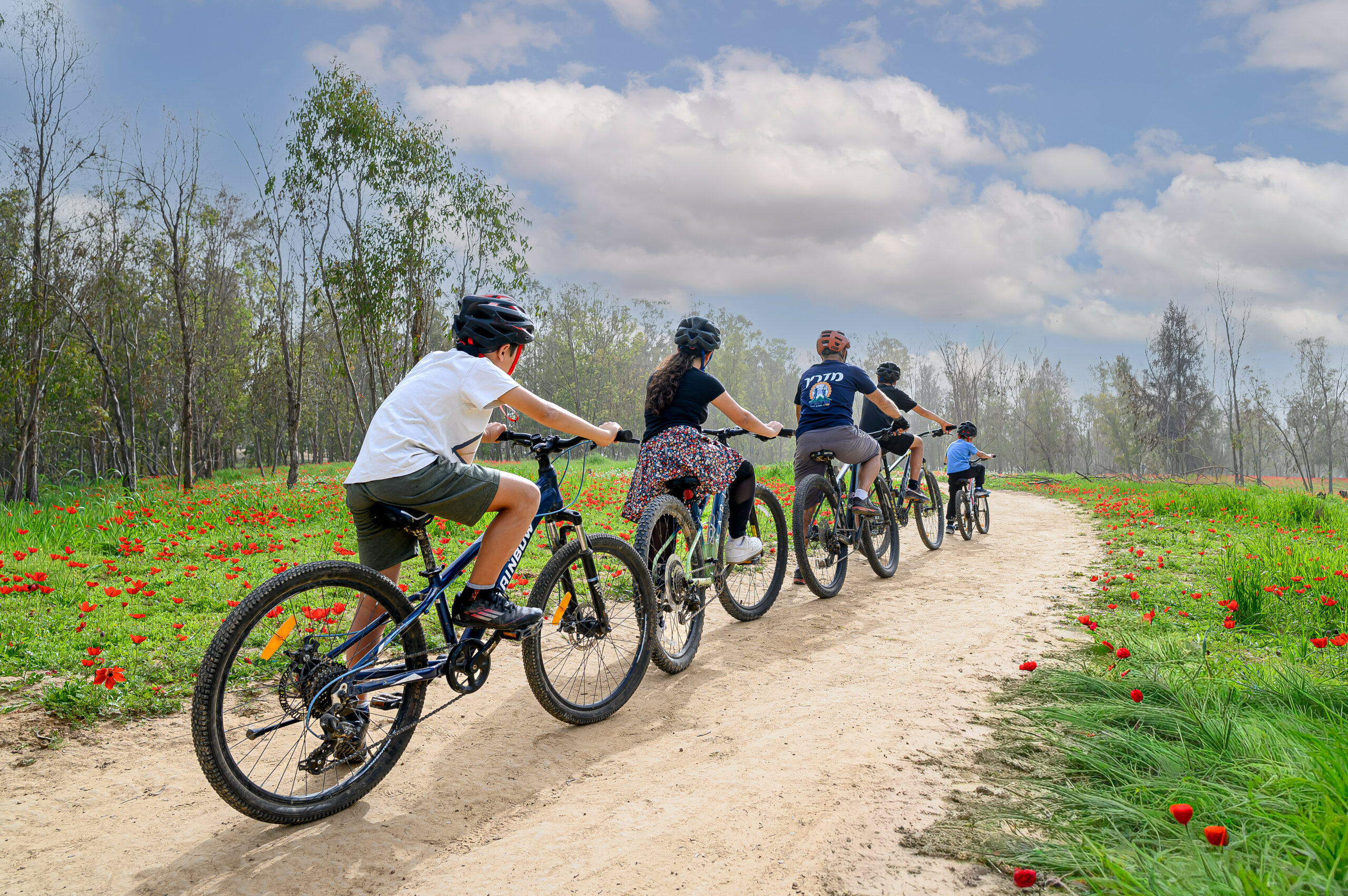 דרך האופניים- רכיבה מודרכת באסם התבואה של מדינת ישראל