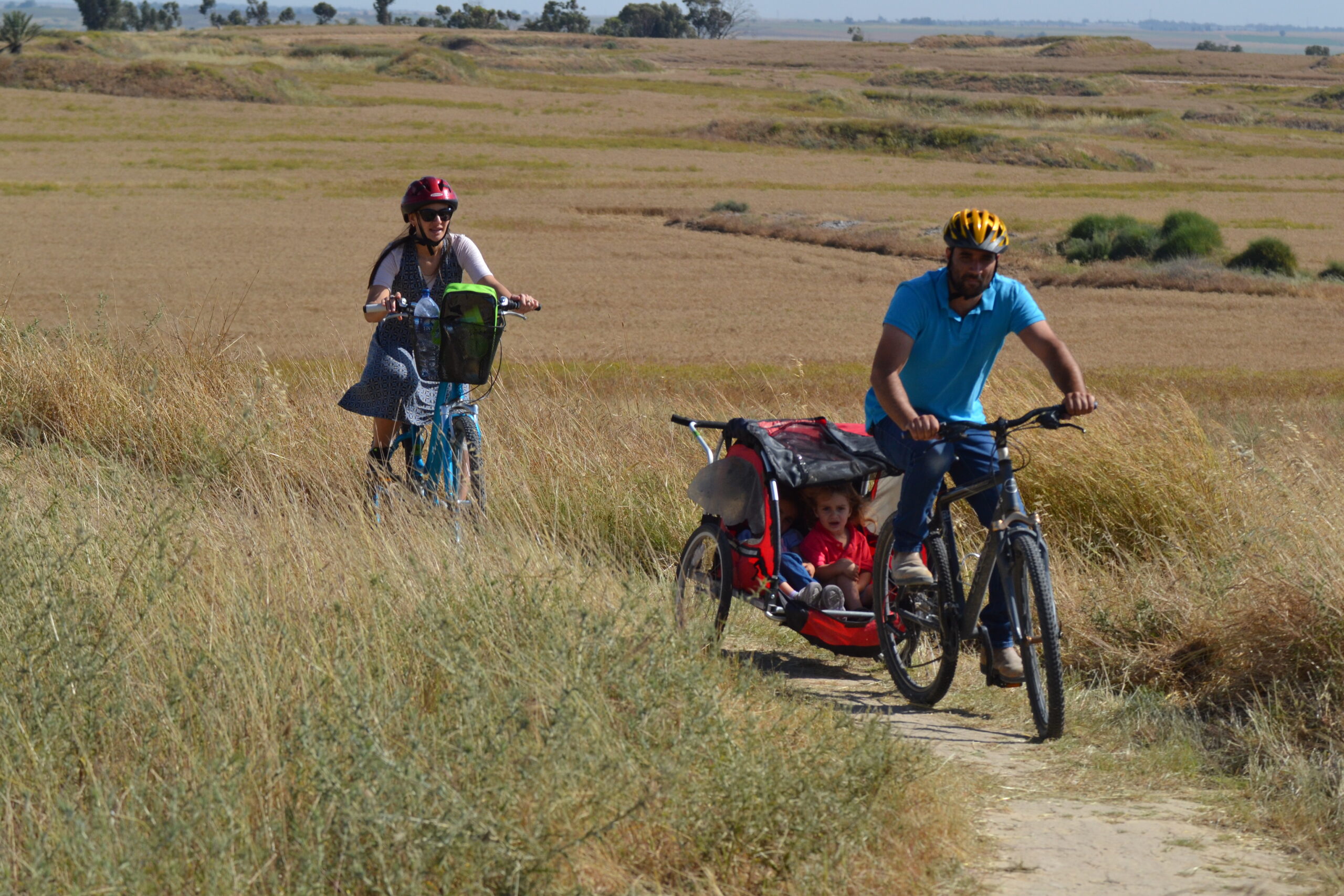 רכיבה בשדות בארי: יוצאים לשטח עם "לה מדווש"!