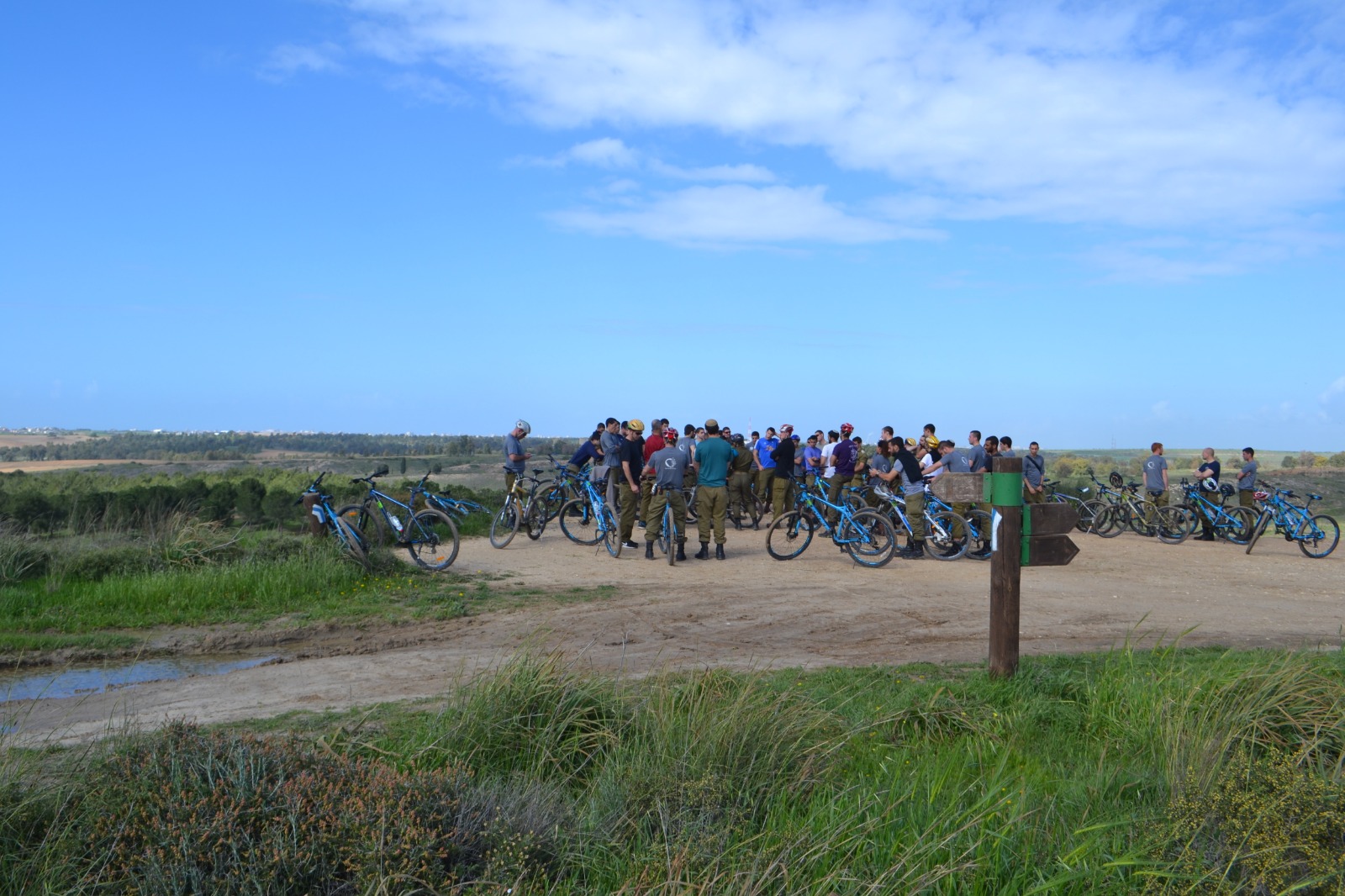 רכיבה בשדות בארי: יוצאים לשטח עם "לה מדווש"!